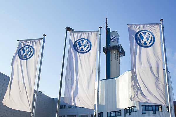 Tovább bővíti tevékenységét az nagy tudású szállítási rendszerek (ITS) területén a Volkswagen-csoport