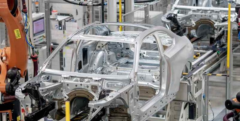 Elkészültek Mexikóban az első BMW 2-es Coupé modellek